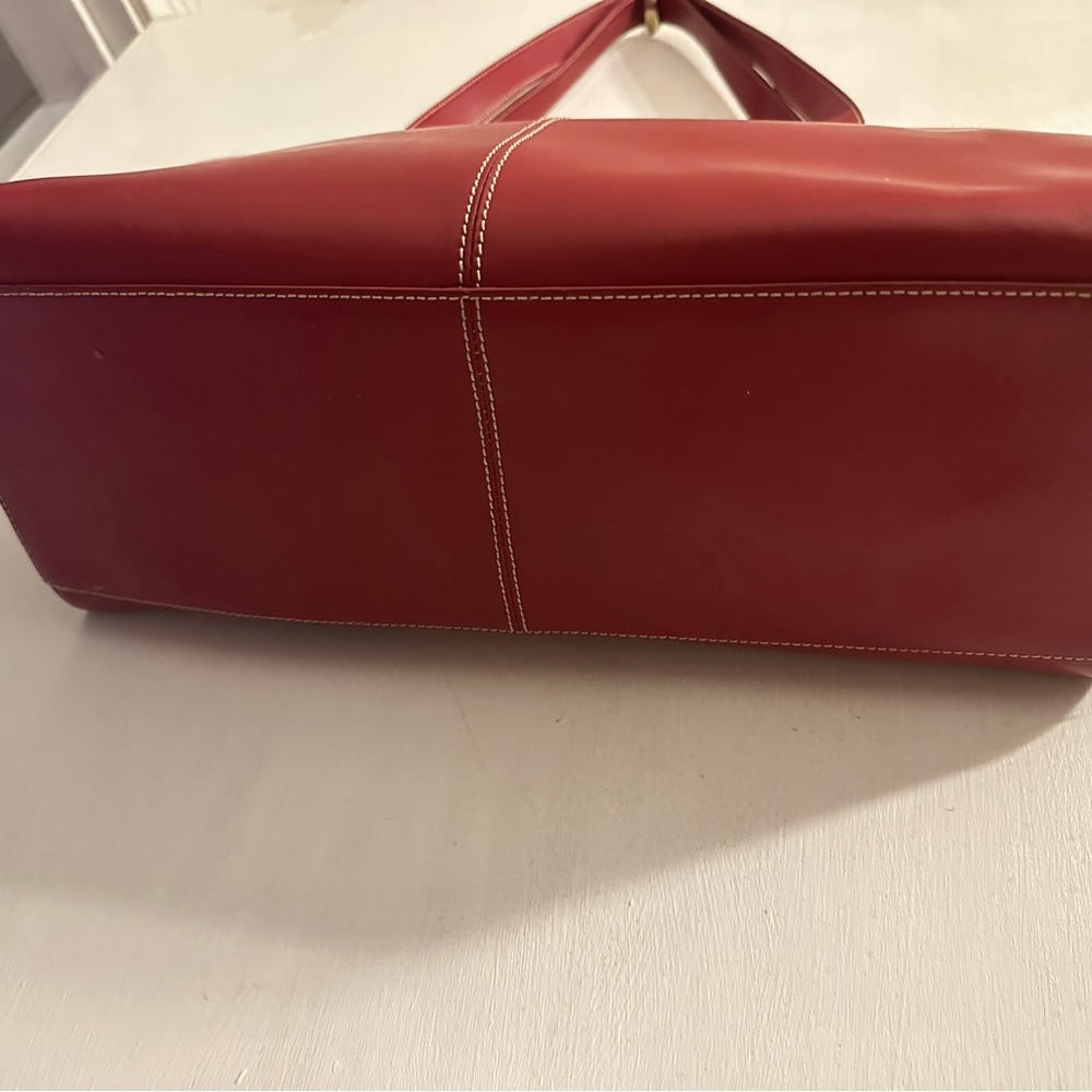 Wilson's Leather Women's Red Leather Double Handle Tote Bag Purse - Picture 4 of 6